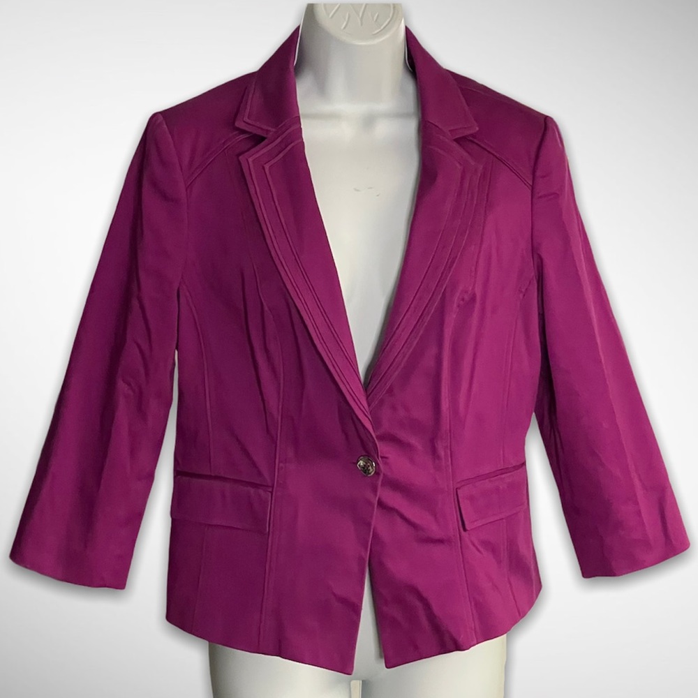 White House Black Market Fuchsia Blazer